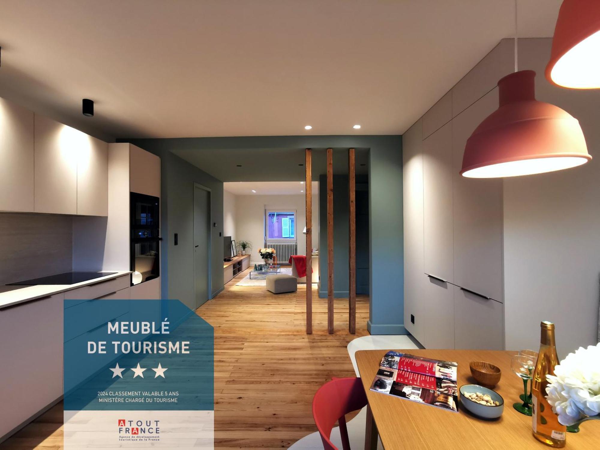 Entre Ville Et Vignes - Gite Classe 3 Etoiles Ingersheim Kültér fotó