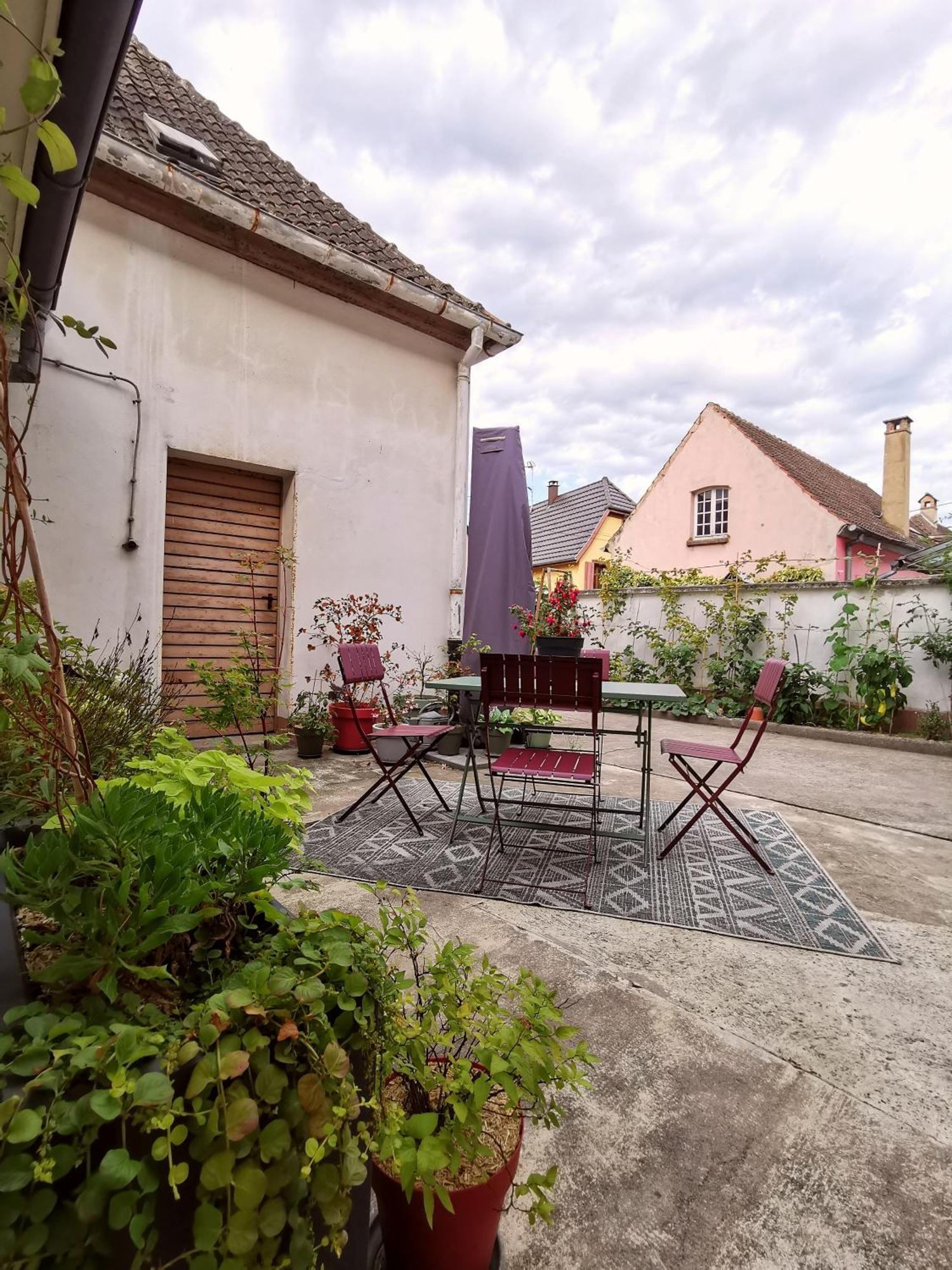 Entre Ville Et Vignes - Gite Classe 3 Etoiles Ingersheim Kültér fotó